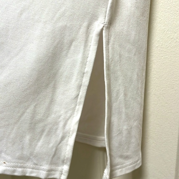 Spanx white tunic. - Picture 2 of 4